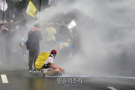 [긴급성명] 민주주의에 대한 요구를 물대포로 막을 수 없다!