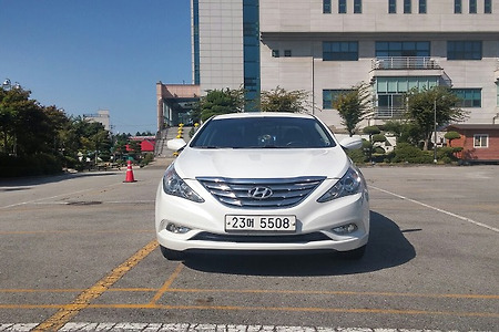 쏘나타 YF LPG 일반 이전가능 흰둥이 추천드립니다*즐거운자동차형제