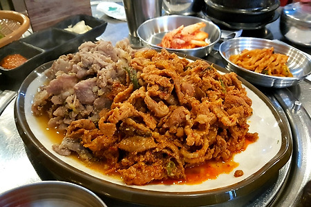[종로구청/종각/청진] 청진육식토끼 점심특선 메뉴 제육쌈밥