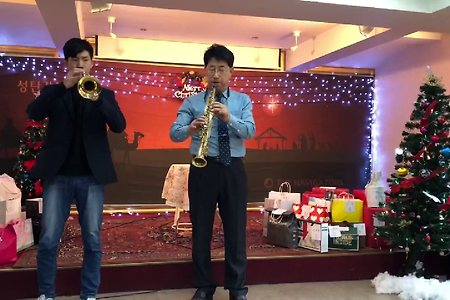 성탄감사모임, 트럼펫연주, 고요한 밤 거룩한 밤 , 큰바위얼굴