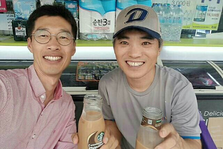 파주중고차, 포터트럭판매, 목발투혼, 행복한부부, 중고차신뢰, 중고차best추천딜러