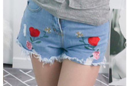 그녀들의 트렌디를 말하다. 모노블랑.