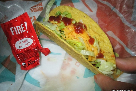 타코벨 Taco Bell Taco Party Pack & Beefy Fritos Burrito