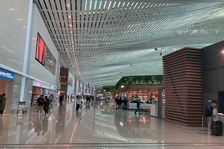 인천국제공항 홍보 전망대 구경 그리고 아이돌과의 조우