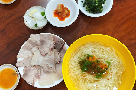부산 부산역 맛집 평산옥 : 100년 전통 수육 & 국수 (물에빠진 고기 좋아졌어!)
