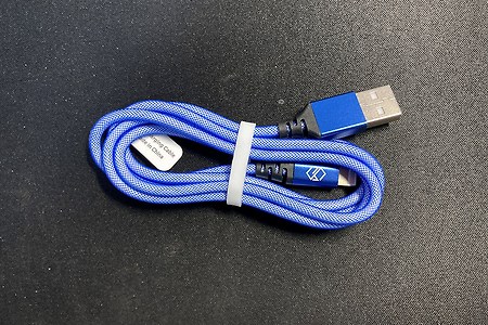 USB 충전 케이블 구입