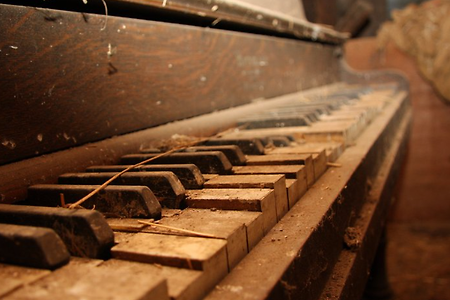 고장난 피아노 꿈 해몽 12가지.