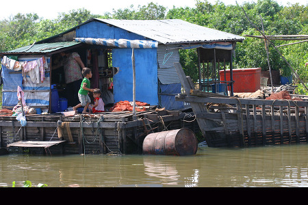[캄보디아] 씨엠립 - 호수에서 살아가는 사람들 `수상마을`