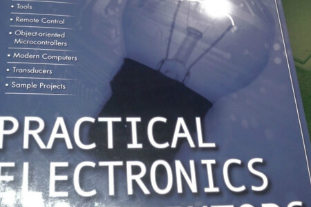 Practical Electronics for Inventors 2nd Ed. 리뷰