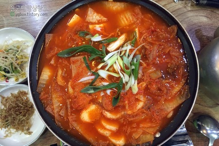 서여의도 부대찌개 맛집, 삼원정 : 라면 사리가 무한 리필!!!