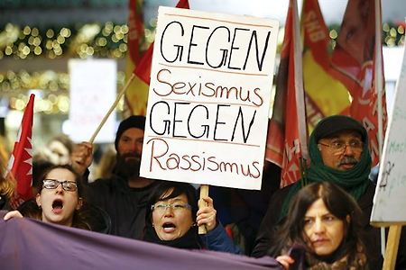 독일 쾰른 집단 성범죄 사건에 대한 독일 내 여론.
