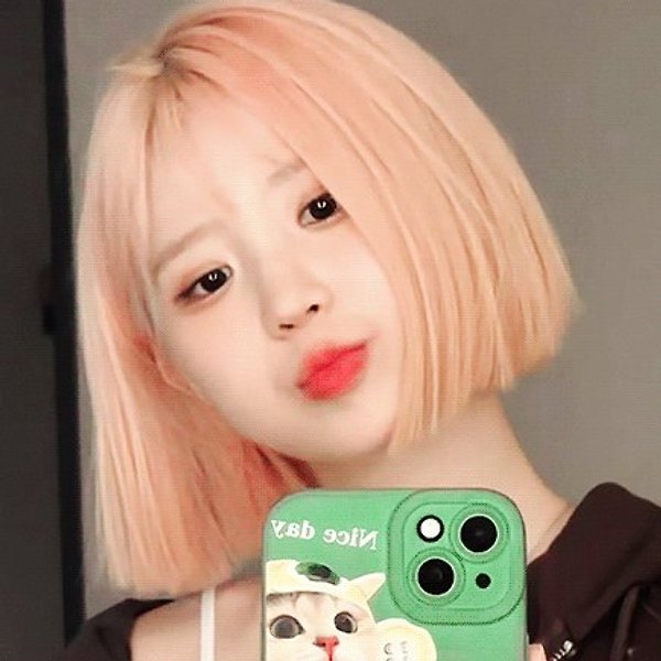 프로미스나인 송하영 움짤