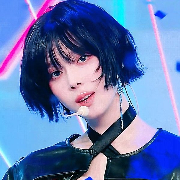 흑발 에스파 윈터 움짤 gif