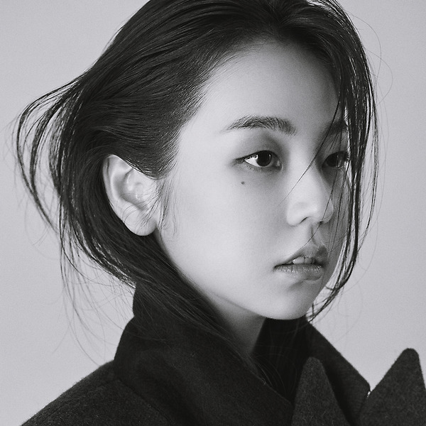 안소희(An So-hee) 마리끌레르 2020 9월호 고화질 화보 5장