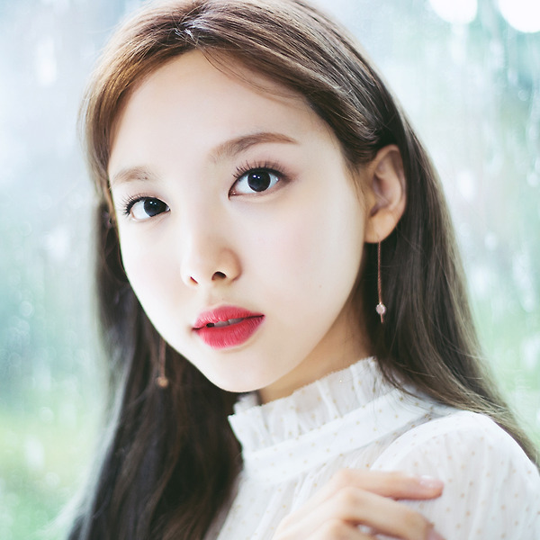 트와이스 Feel Special 디스패치 나연 사나 다현 쯔위 HD포토 고화질 43장
