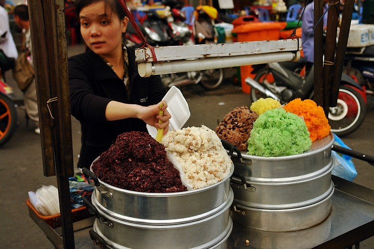 베트남 색깔 밥
