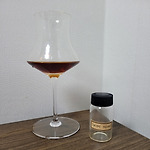 꼬냑 리뷰#15) 헤네시 파라디 1980's / Hennessy Paradis 1980's 썸네일