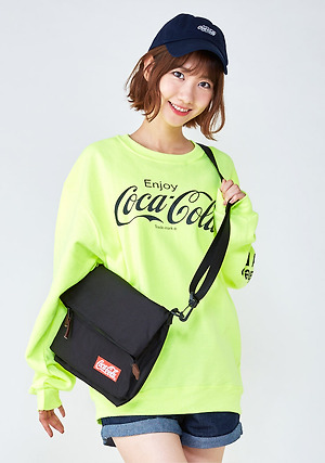 AKB48 Yuki Kashiwagi Coca Cola Stuff Sakazen Ads