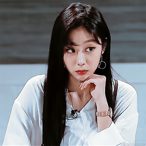 181012 KBS2 연예가 중계 - 베테랑 김병철 편 (러블리즈 지수 출연) [7 PICS]
