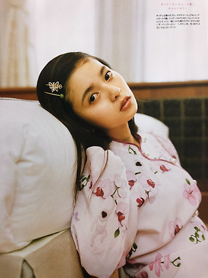 Nogizaka46 Saito Asuka On bis May issue