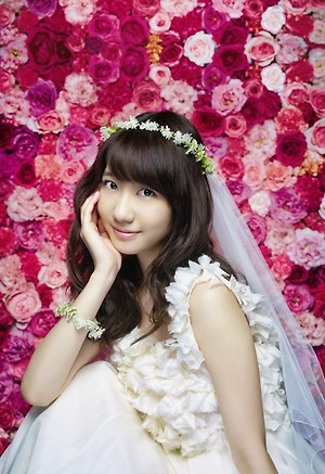 AKB48 Yuki Kashiwagi 2nd Single Birthday wedding Photos