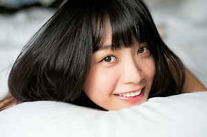 Nogizaka46 Mai Fukagawa 1st Photobook Zutto Sobani Itai Preview on Model Press
