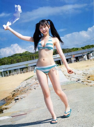 HKT48 Yuriya Inoue Mitsumete itai on Entame Magazine