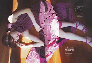 HKT48 Sakura Miyawaki Light, Right on BLT Graph Magazine