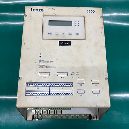 LENZE 8600 판매합니다