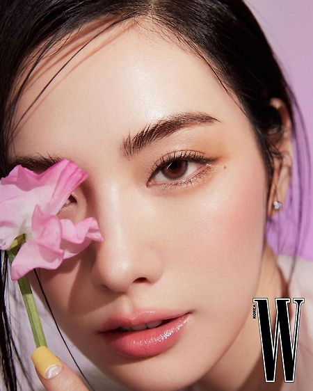 배우 나나 'W Korea' SUQQU (스쿠) 2023 Spring 화보