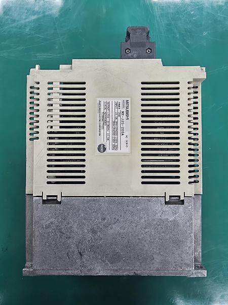 MITSUBISHI MR-J2S-200A AC SORVO