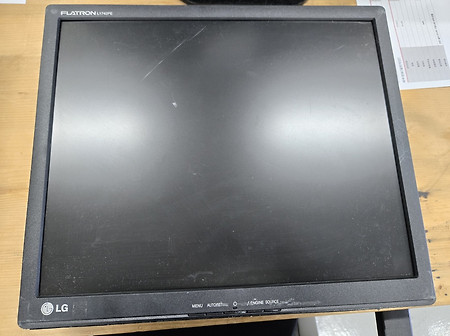 FLATRON LCD L1742PE-BF