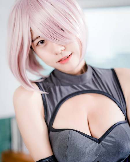 코스프레 모델, 트위치 스트리머 나리땽 마슈 코스프레