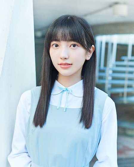 히나타자카46 4기 마지막 열두 번째 주인공 '코니시 나나미'