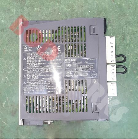 MITSUBISHI MR-J3-20B