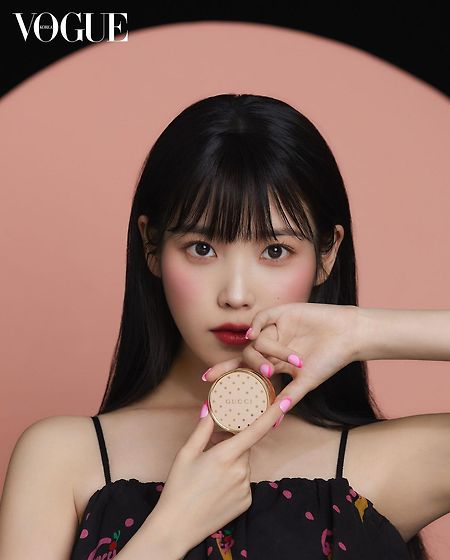 IU 아이유 'Vogue Korea' Gucci Beauty 화보