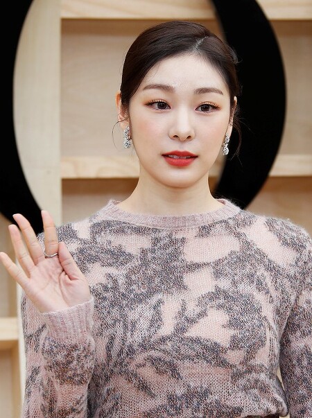 김연아(Kim Yu-na) 디올 2022 가을 여성 컬렉션 패션쇼 사진 고화질
