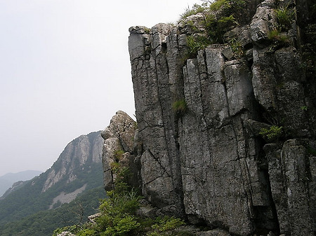 다도해와 암릉 만끽한 고흥 팔영산 2