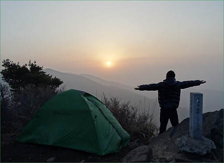 바람불어 좋은 날~~ 진안 덕태산비박