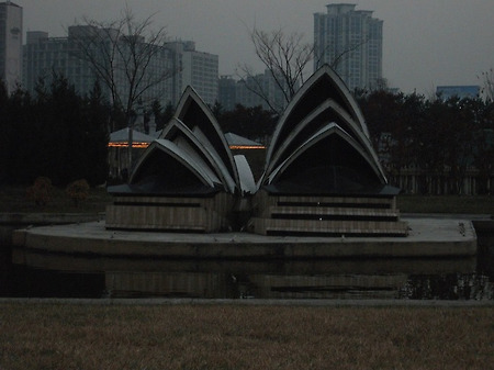 아인스월드 3 of 3