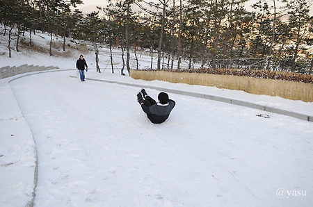 눈 내리는 밤..