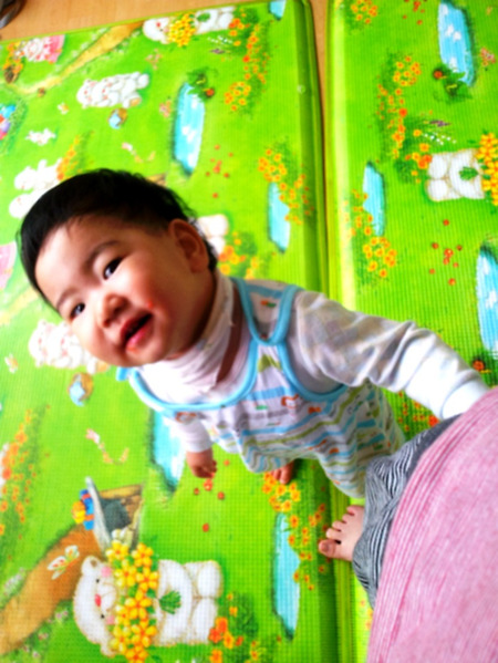 도연, 뭐가 궁금하니? 눈이 반짝반짝~