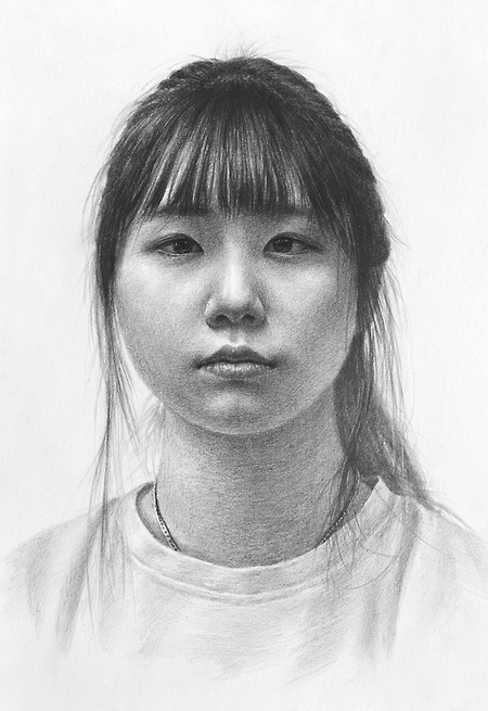 [인물·인체소묘 / 과정작] 여성 정면인상