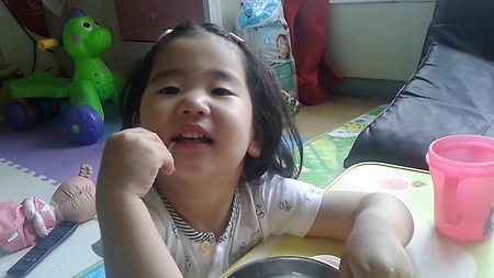 아저씨 아니고, 아빠라고~ ㅎ