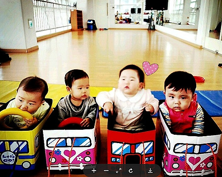 문화센터에서 친구들과 붕붕붕~