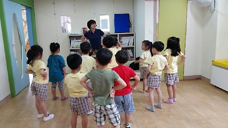 어린이집 임시 영어교사~