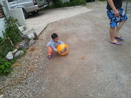 가평에서 아빠랑 공놀이