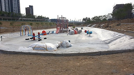 동탄2신도시 신리천인근 계획~(물놀이공원,체육시설,한국형정원,왕배산숲공원)