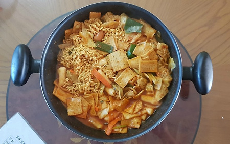떡볶이 만들어먹기 ~