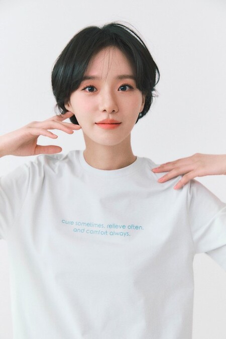 박규영(Park Gyu-young) 폴햄 '에코 소로나 티셔츠' 화보 고화질